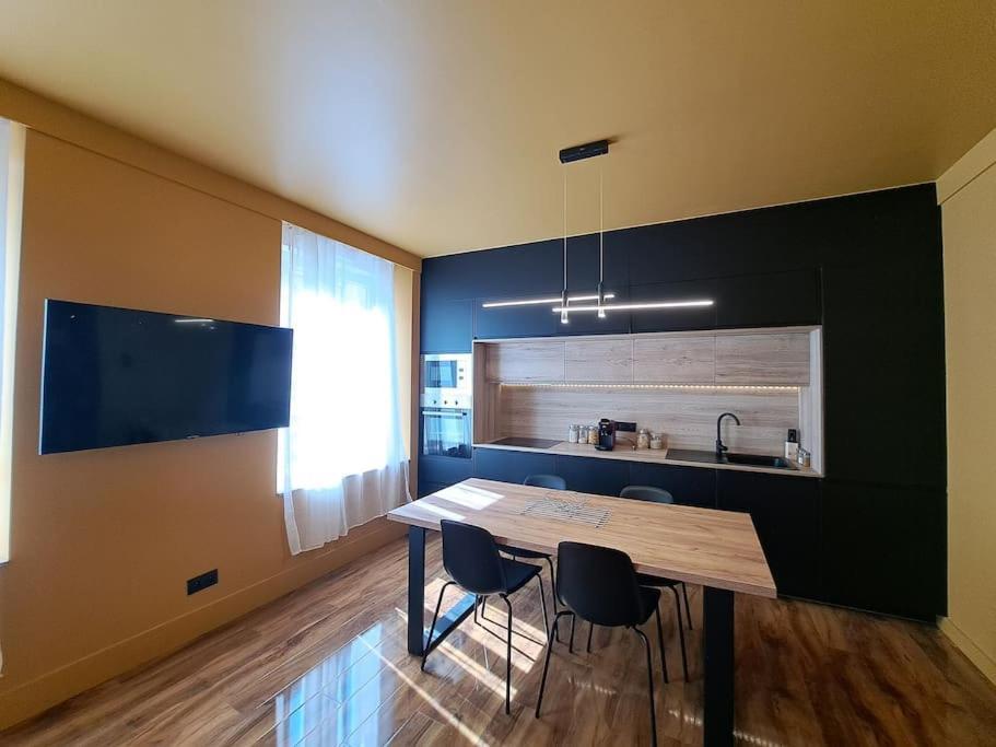 랭스 Geneve - Logement Fastueux 아파트 외부 사진