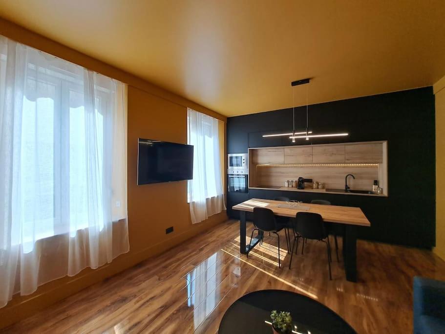 랭스 Geneve - Logement Fastueux 아파트 외부 사진